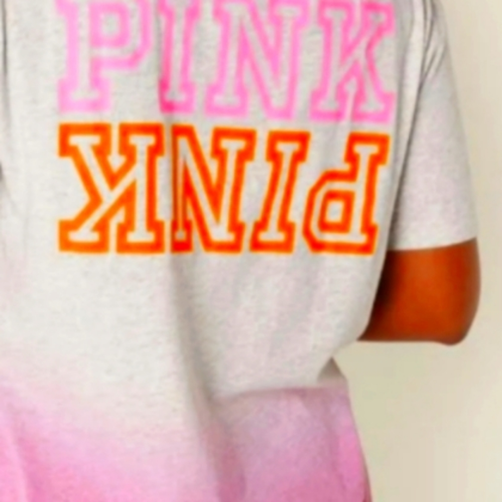 NWOT Pink Gray And Pink Bottom With Gray Pink Pocket In Front